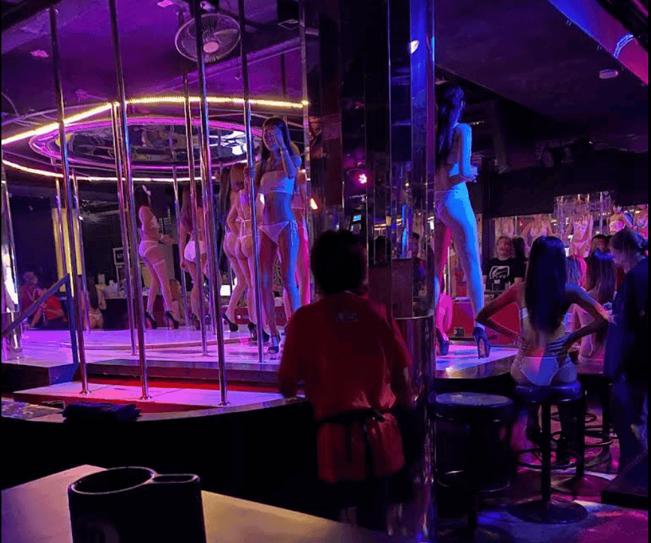 曼谷GoGo Bar